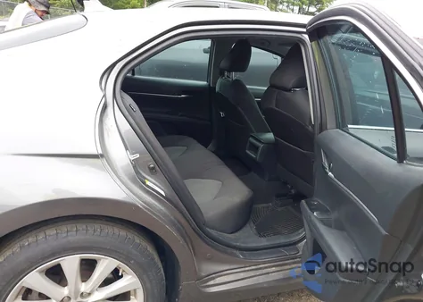 2019 Toyota Camry Le from USA, damaged, VIN 4T1B11HK9KU680439